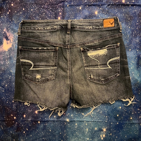 American Eagle Outfitters Stretch Tomgirl Denim Shorts 6R - Picture 2 of 3